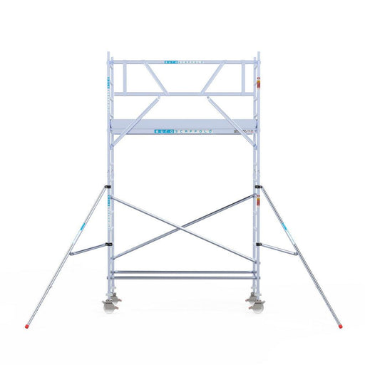 Rollgerüst Eurogerüst Original 75x250 5,2m Arbeitshöhe Carbonplattform gegen Fassade - GerüstExpress