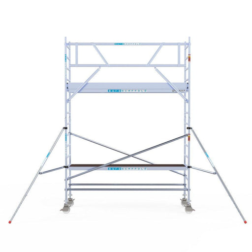 Rollgerüst Euroscaffold Professionell 90x305 5,2m Arbeitshöhe Carbonplattform gegen Fassade - GerüstExpress