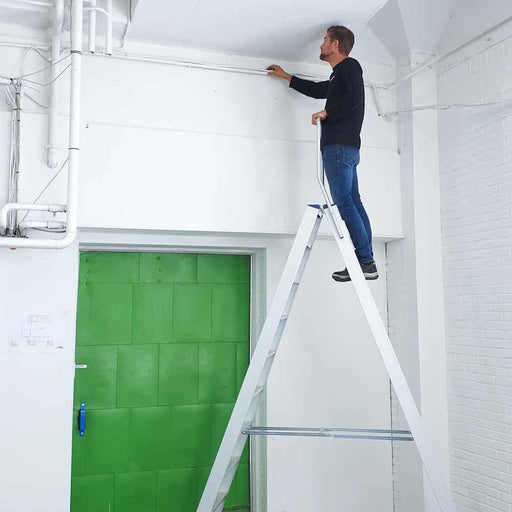 Treppe Doppeltreppen professionell 2x11 Stufen - Gerüstexpress.de