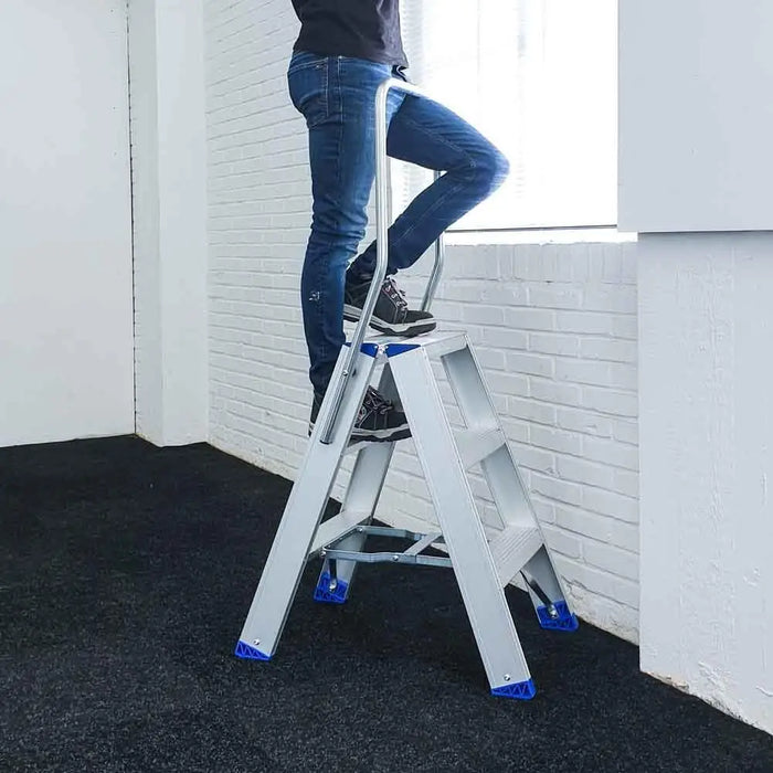 Treppe Doppeltreppen professionell 2x3 Stufen - Gerüstexpress.de