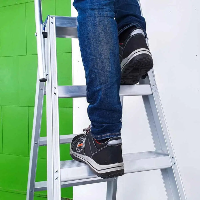 Treppen Doppeltreppen professionell 2x6 Stufen - Gerüstexpress.de