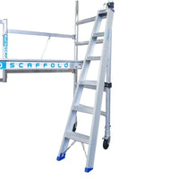 Stepladder for carpentry scaffolding